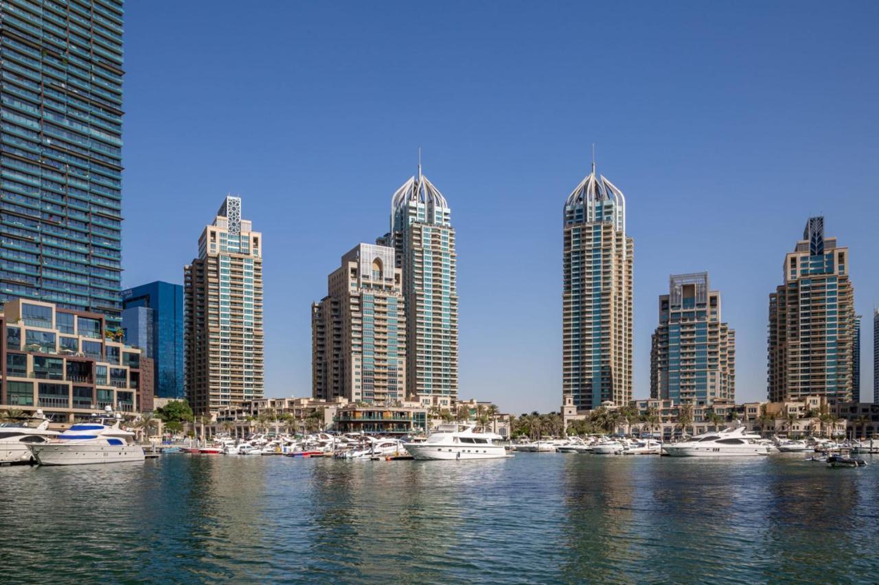 Frank Porter - Marina Tower Apartamento *