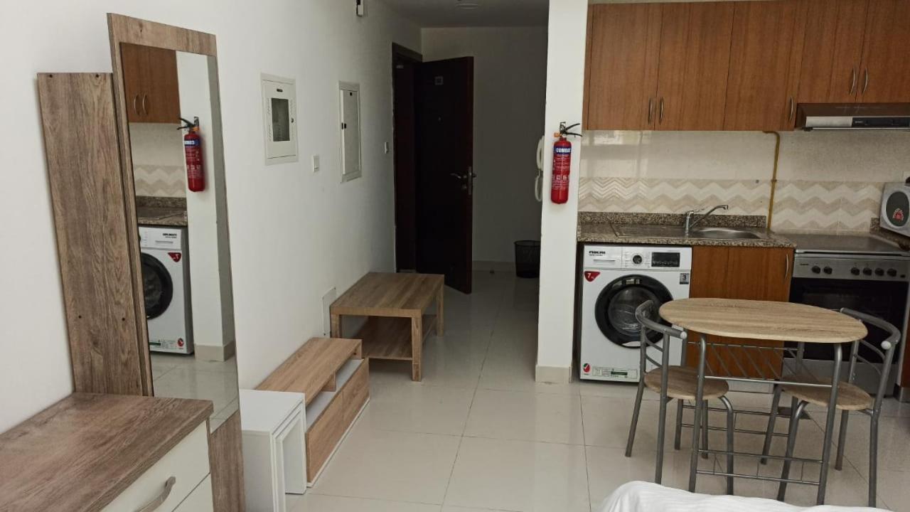 Furnished For Rent In Apartamento Dubái