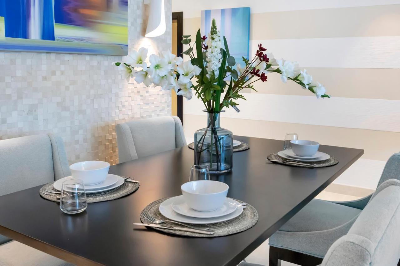 Fam Living - Sarai Beachfront Villas - Palm Jumeirah *