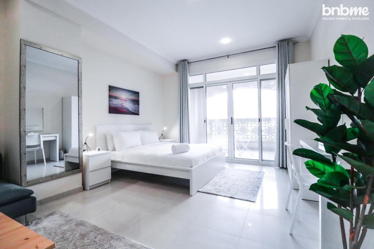 Bnbme Homes - Stylish Studio Silicon Oasis - 124 * Dubái