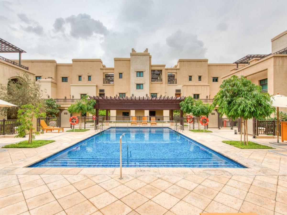 Rh- Burj Khalifa View, 1 Bedroom Apartment Near Souk Al Bahar Dubái