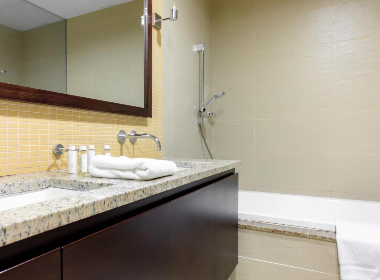 Maison Privee - Spacious Apt On Palm Jumeirah W Sea Views And Premium Facilities Access
