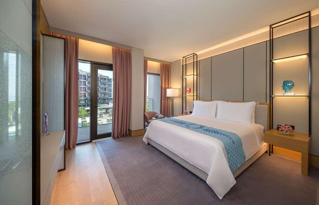 Caesars Bluewaters 5* Dubai