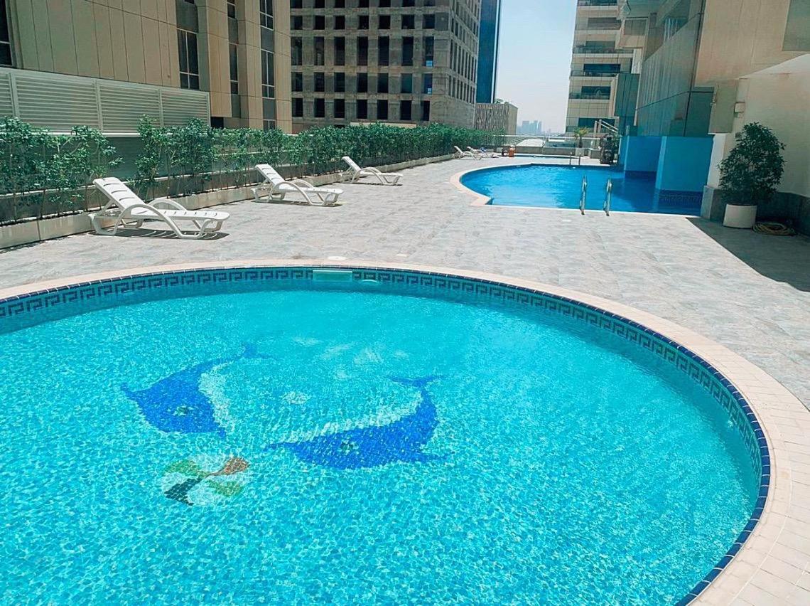 Two Continents Holiday Homes - Two Steps To Marina Walk
