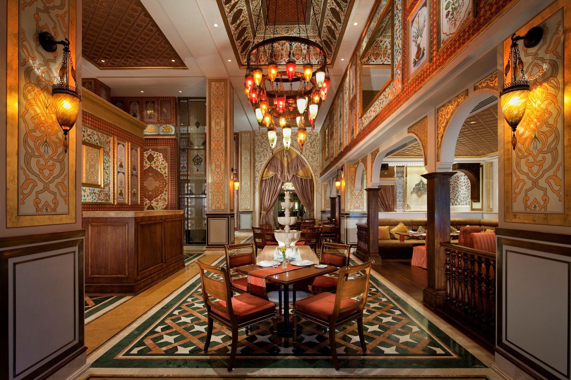 Aparthotel Jumeirah Zabeel Saray Royal Residences 5*