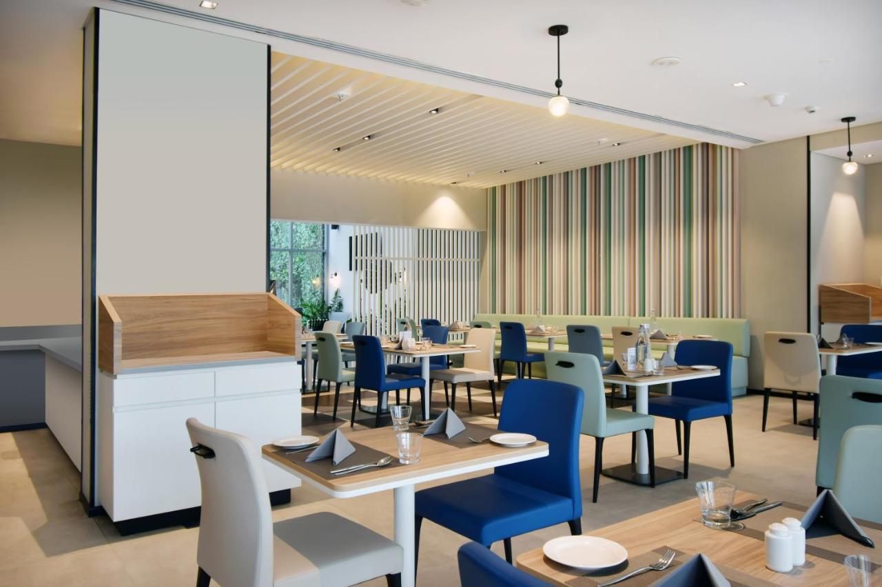 Lemon Tree Hotel, Jumeirah Hotel Dubái