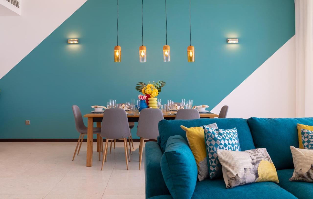 Maison Privee - Palm Jumeirah Luxury Apt W Access To Exclusive Beach, Pool, And Gym Apartamento Dubai