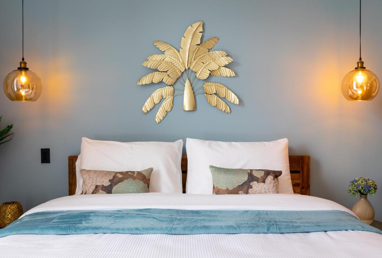 Apartamento Maison Privee - Palm Jumeirah Luxury Apt W Access To Exclusive Beach, Pool, And Gym *