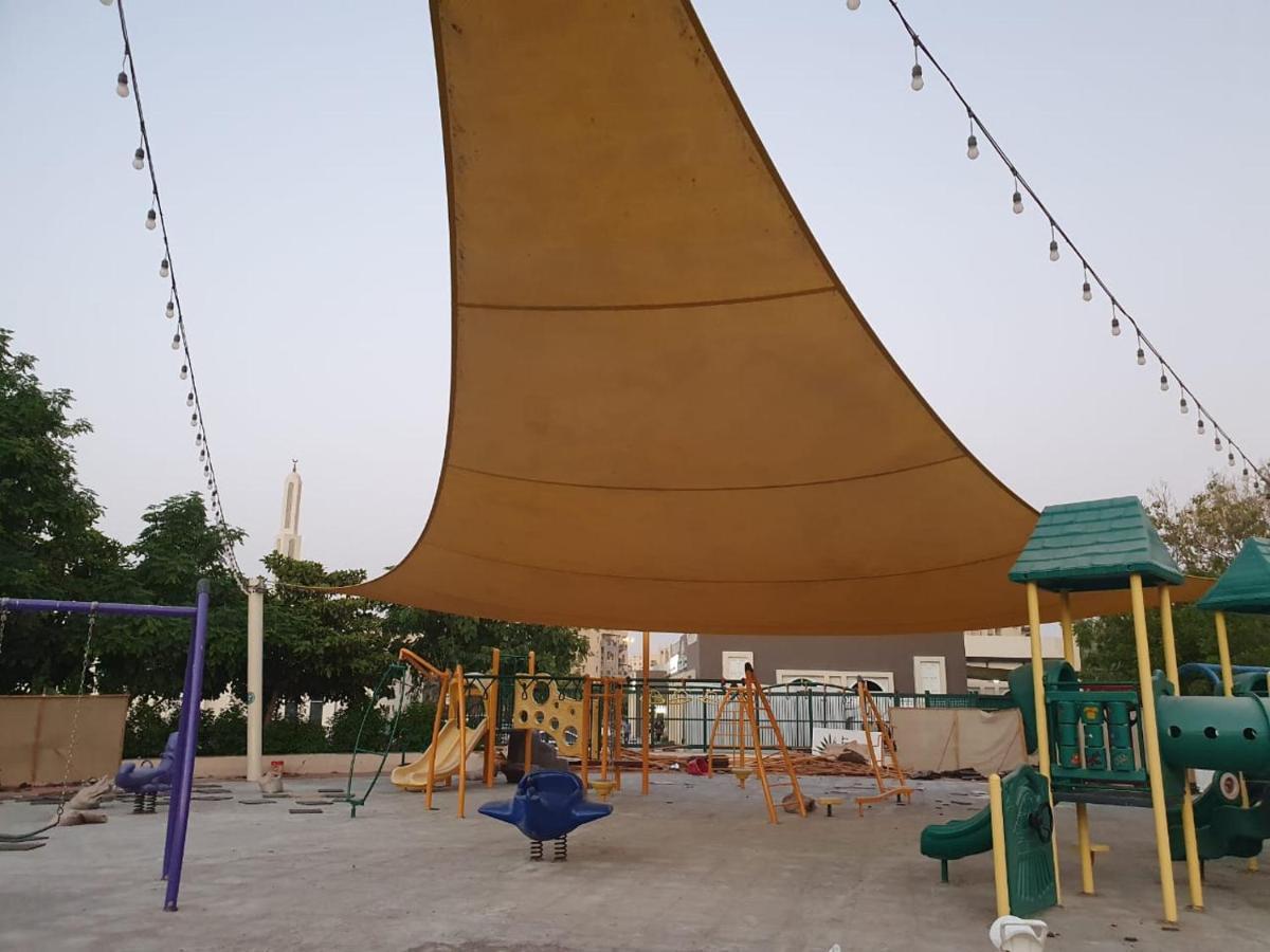 Studio In Remraam * Dubai