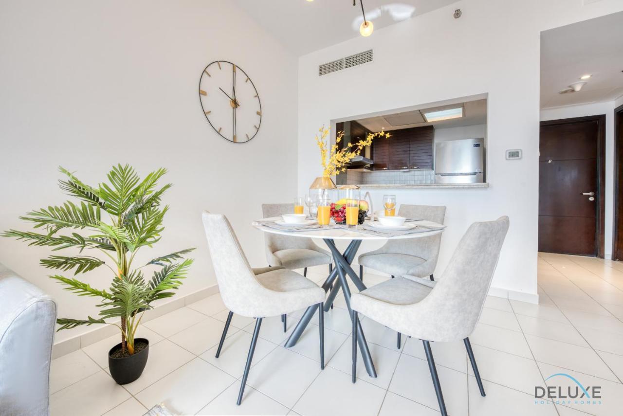Lavish 1br At Marina Towers Marina By Deluxe Homes Appartement *