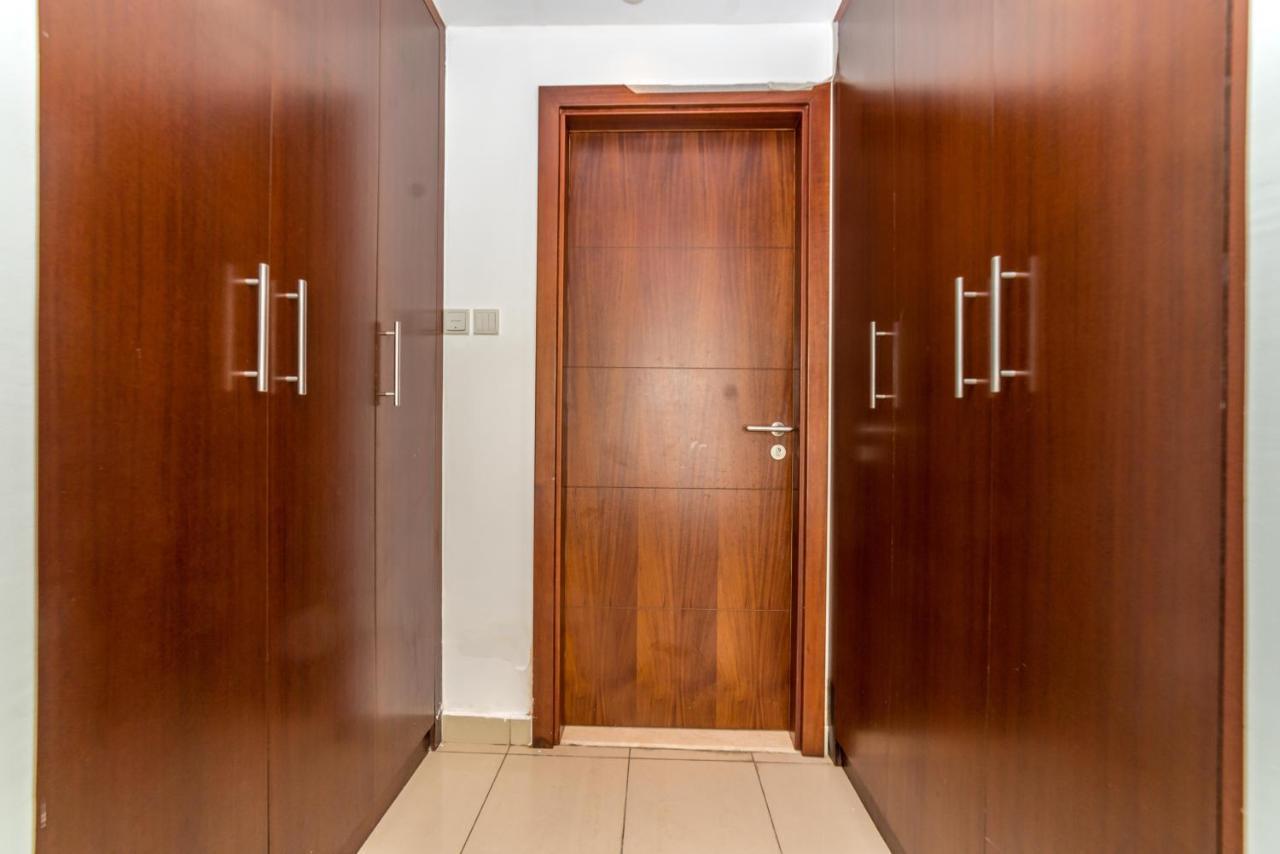 Icon Casa Living - Standpoint - Downtown Apartemen