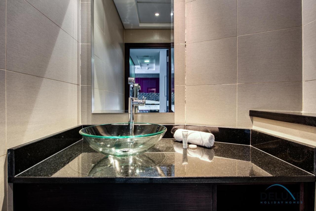 Sea Views 1br In The Heart Of Marina By Deluxe Homes Dubái