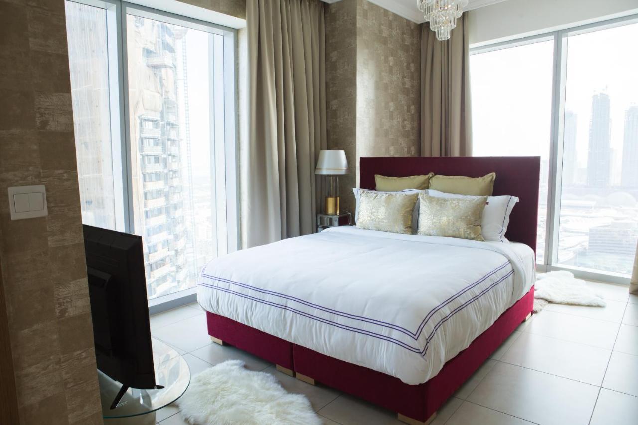 Apartment Dream - 48 Burj Gate Downtown Skyline Views Dubai