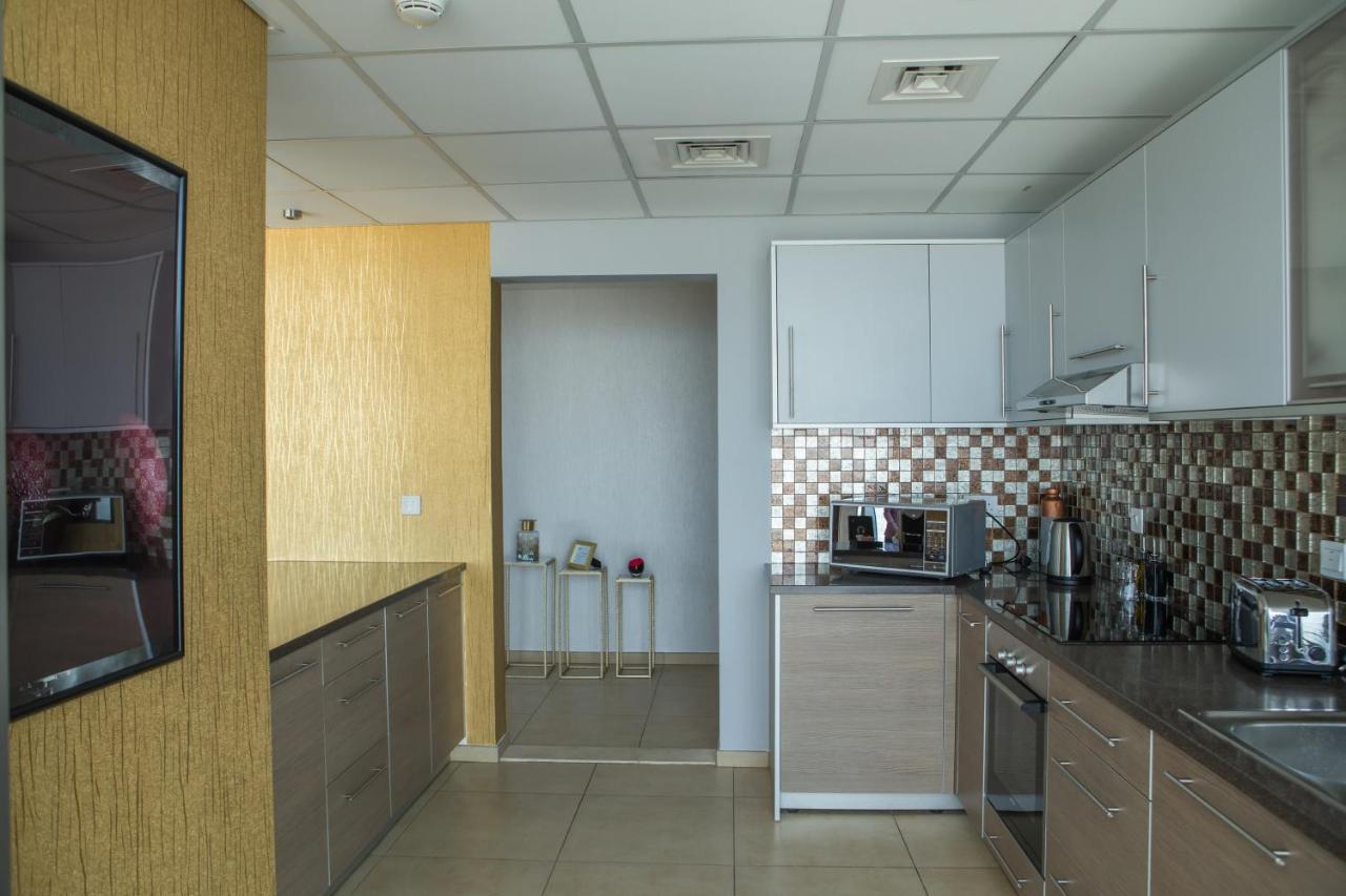 Dream - 48 Burj Gate Downtown Skyline Views Apartment Dubai