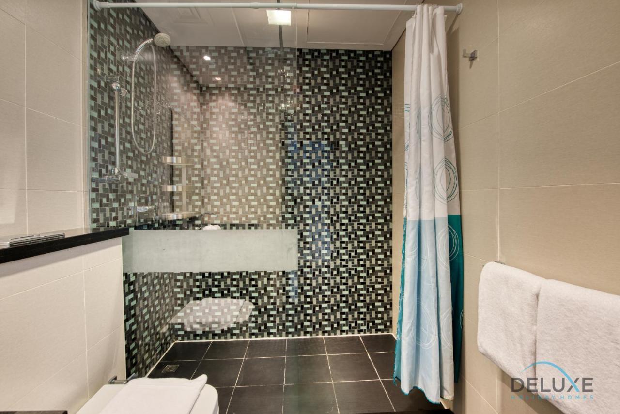 Sea Views 1br In The Heart Of Marina By Deluxe Homes Dubái