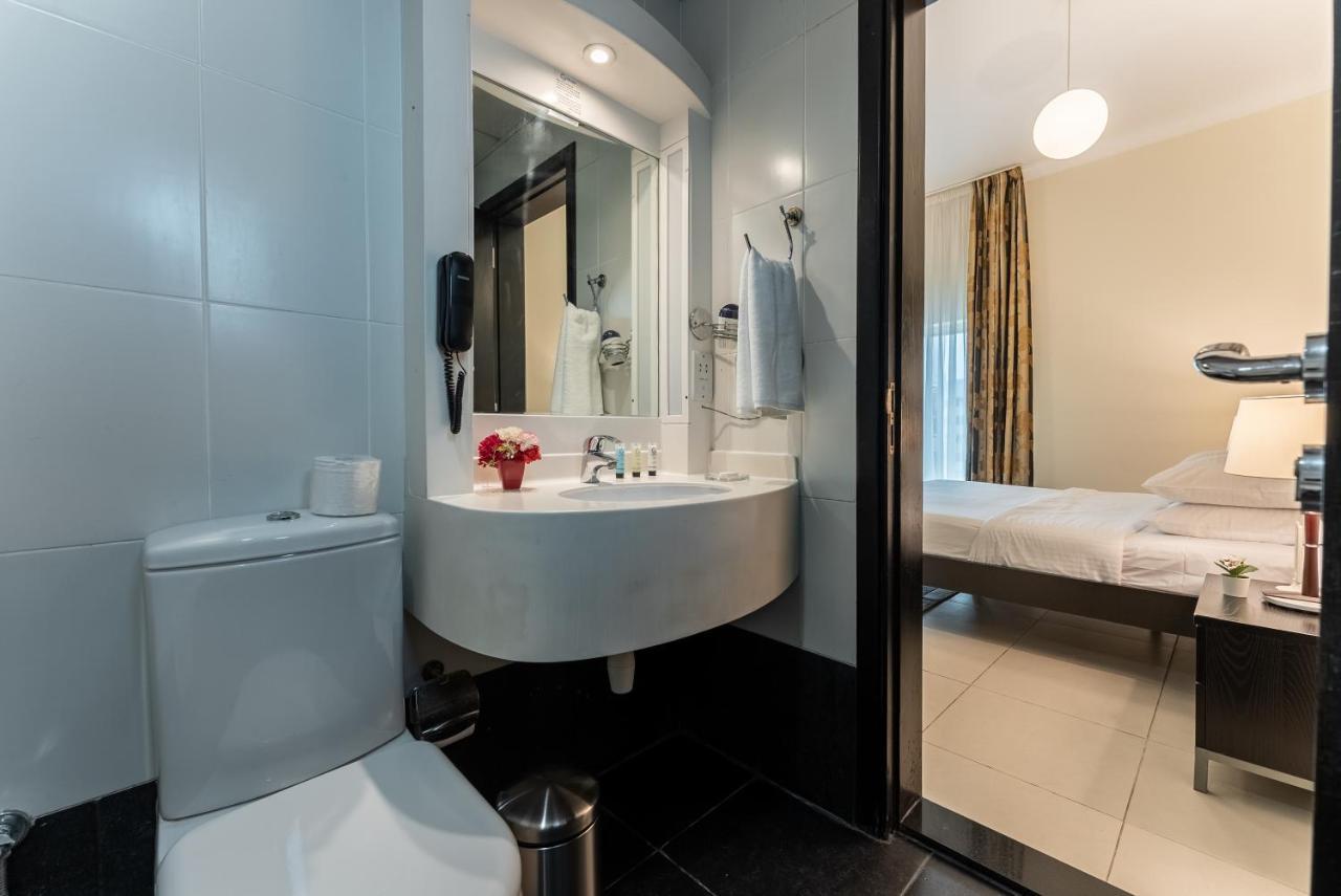Gulf Oasis 3*