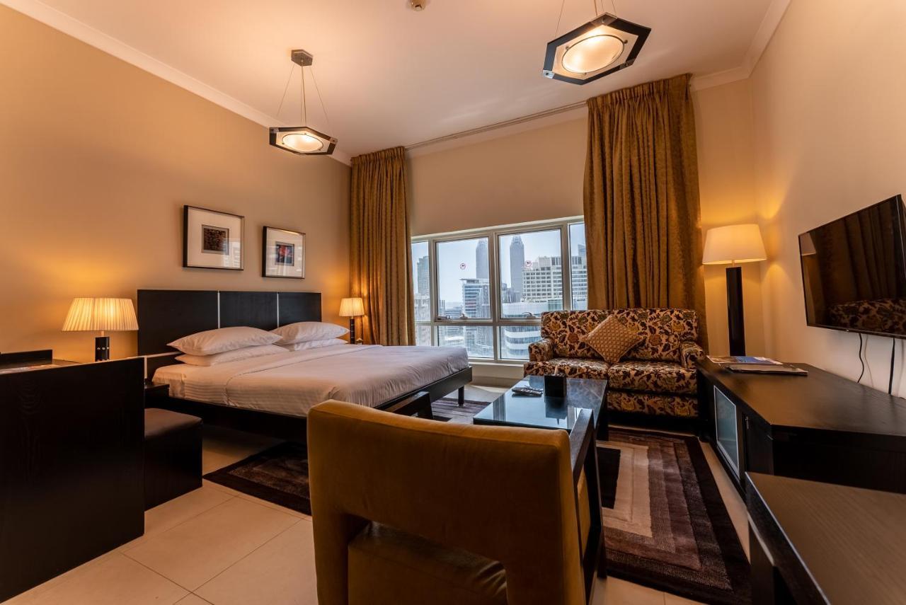 Gulf Oasis 3*