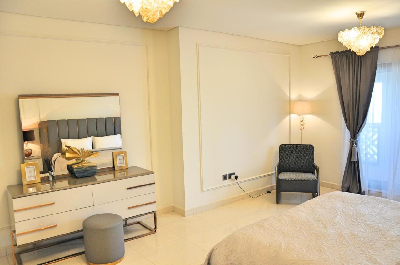 Apartment Spacious 4 Bd With Amazing Sea View
