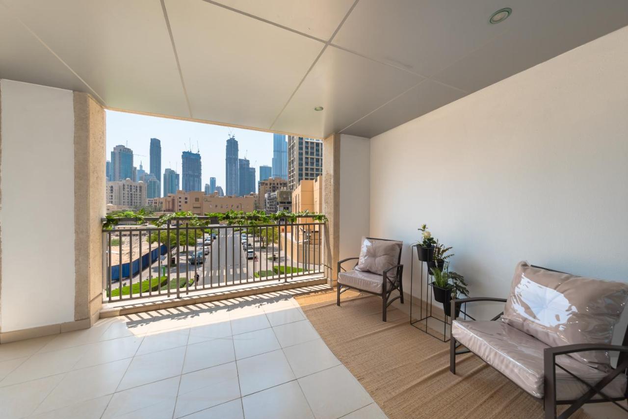One Bedroom In Burj Views By Radiance Vacation *