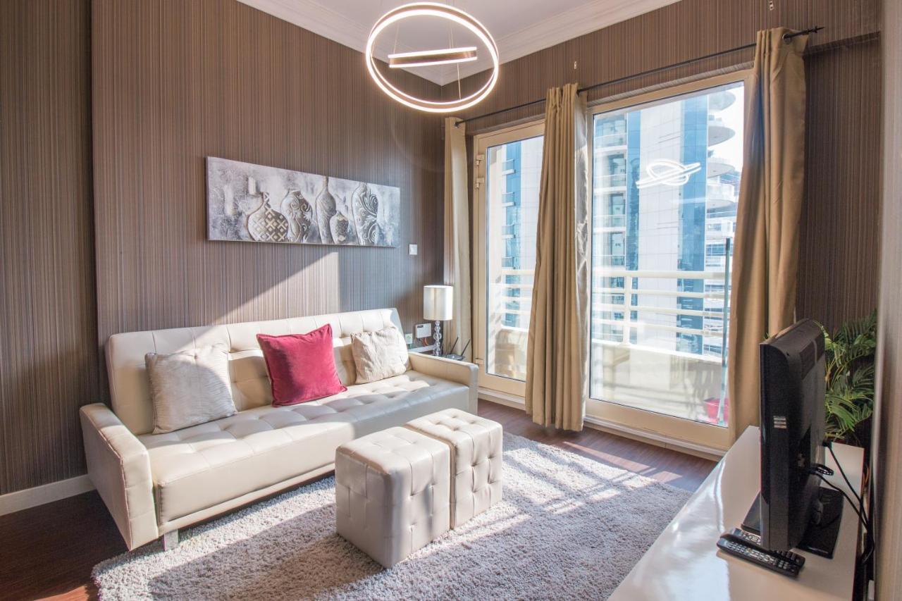 Full Marina View Beautiful 1br In Marina - Manchester 12 Apartemen Dubai