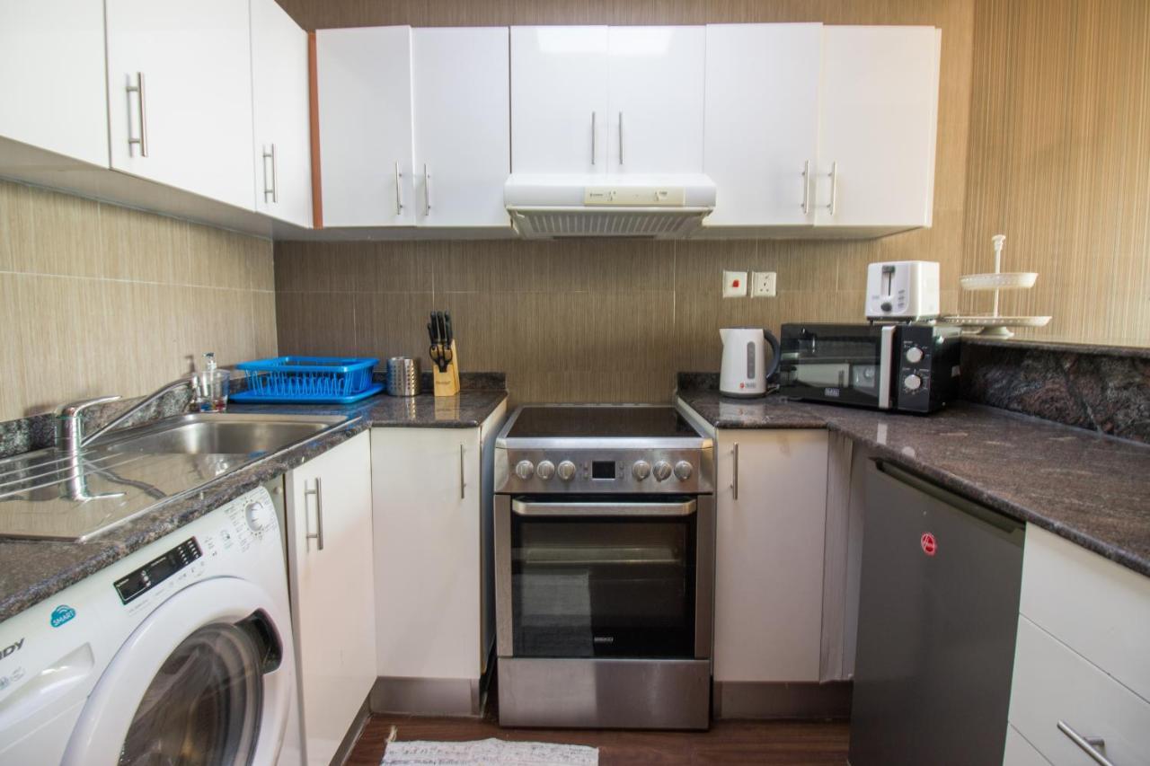 Full Marina View Beautiful 1br In Marina - Manchester 12 Apartemen Dubai