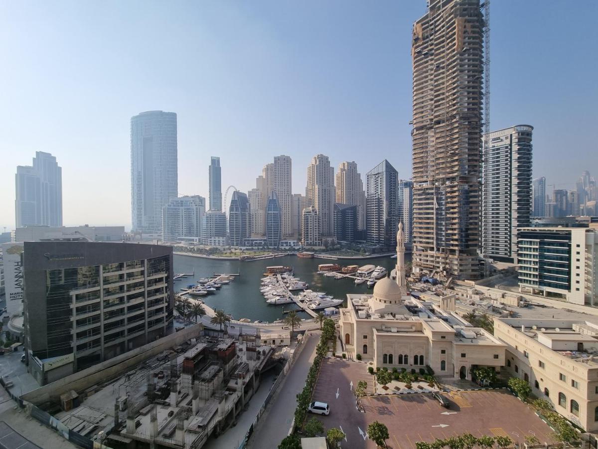Full Marina View Beautiful 1br In Marina - Manchester 12 Dubai