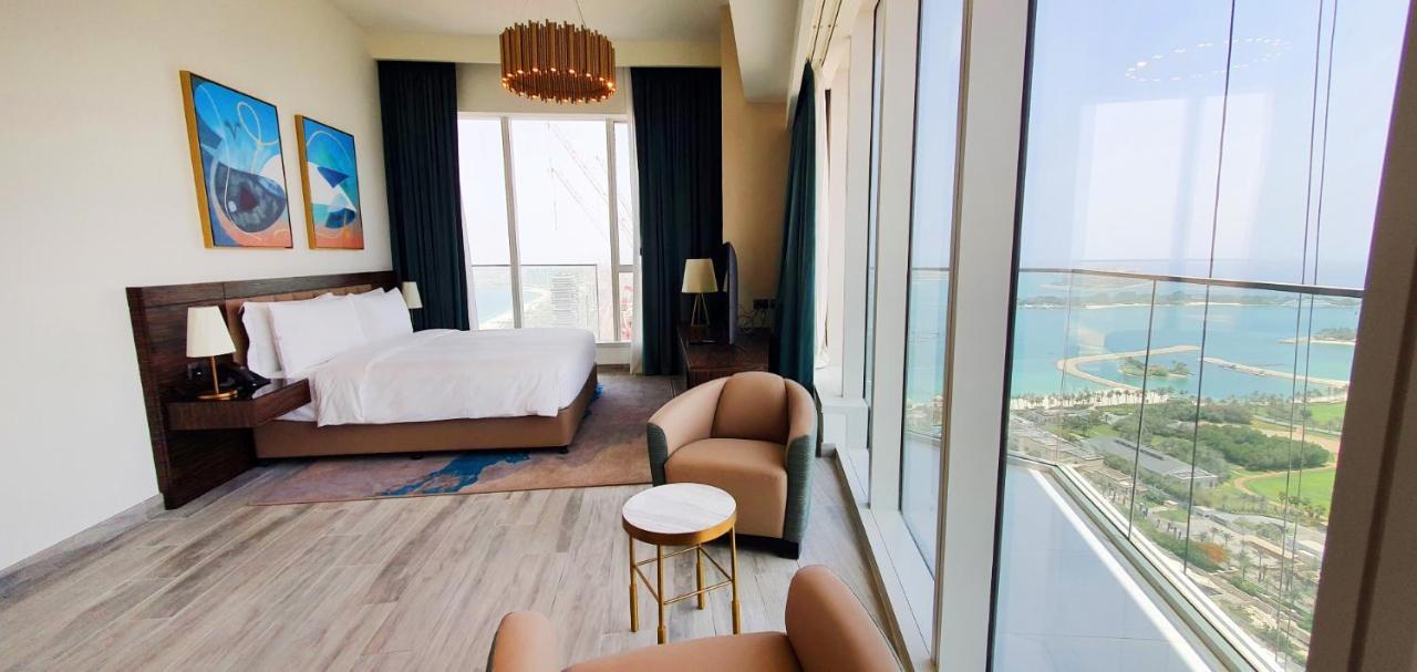 Apartment Palm Views Dubai