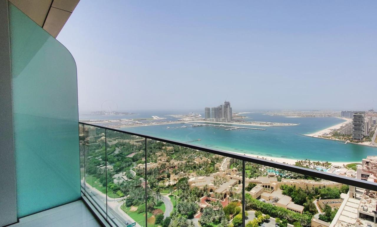 Apartemen Palm Views