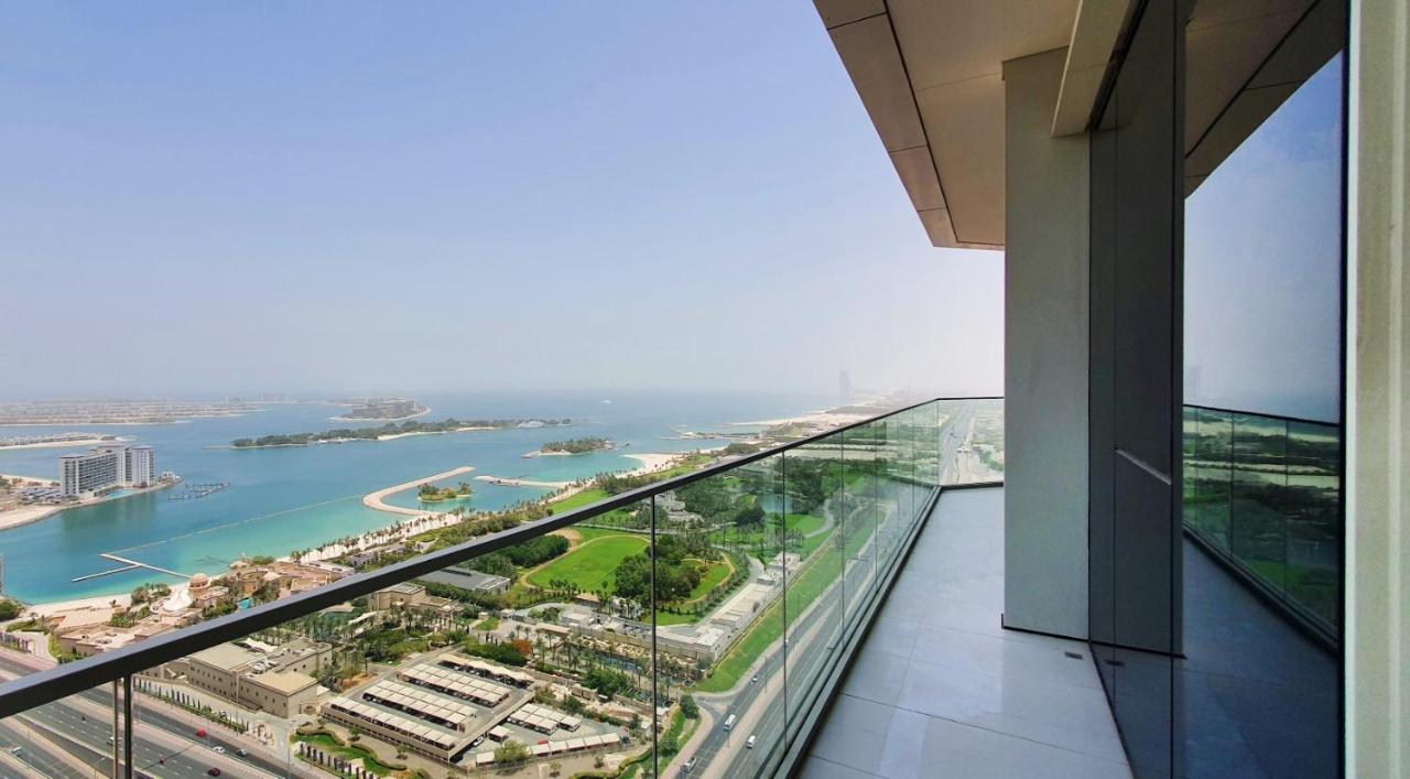 Palm Views * Dubai