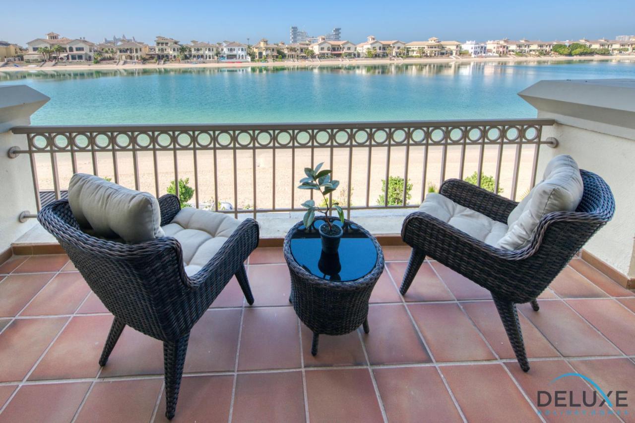 Luxe 5br With Assistant's And Private Pool On Palm Jumeirah By Deluxe Homes Villa Dubaï
