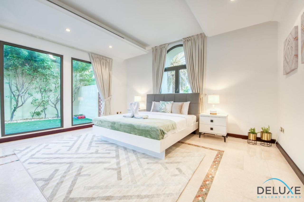 Luxe 5br With Assistant's And Private Pool On Palm Jumeirah By Deluxe Homes * Dubaï