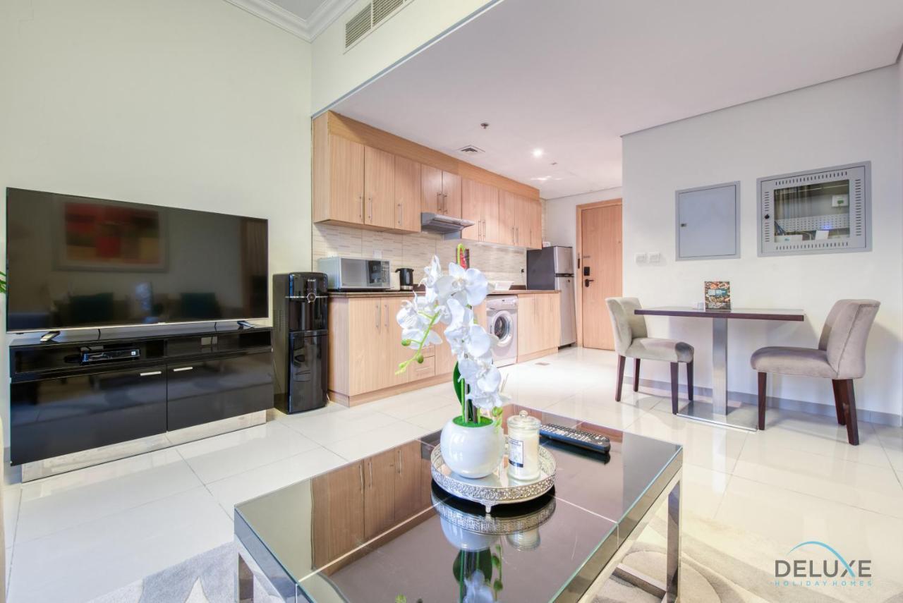 Apartment Surreal 1Br At Damac Lincoln Park B Arjan