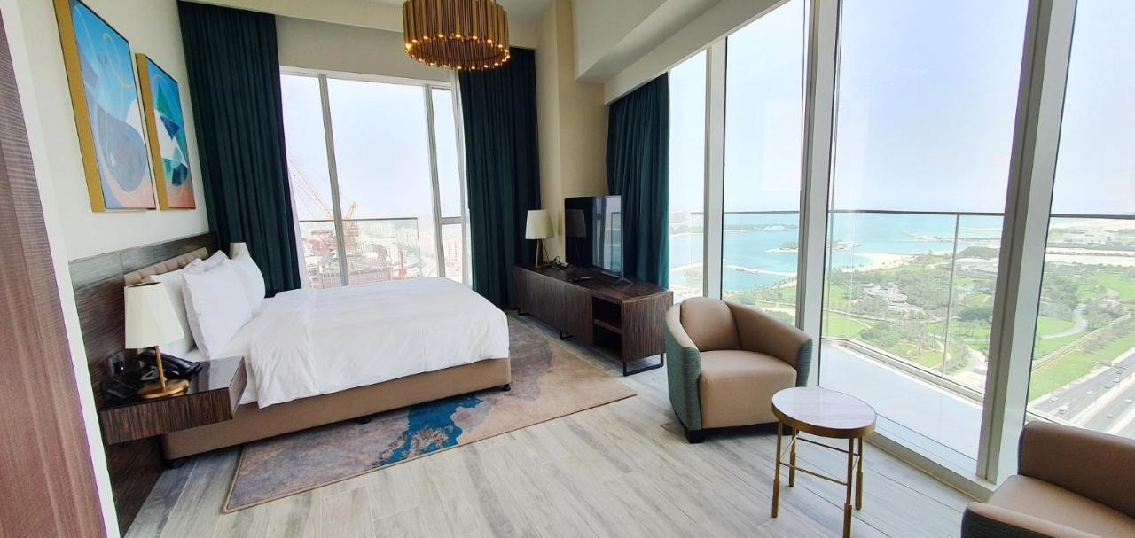 Palm Views Apartment