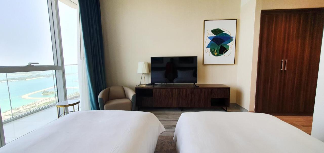 Palm Views Apartemen *