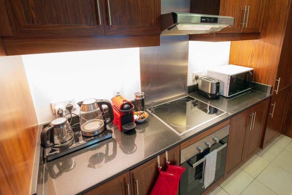 Appartement First Class 2br With Full Burj Khalifa And Fountain View Dubaï