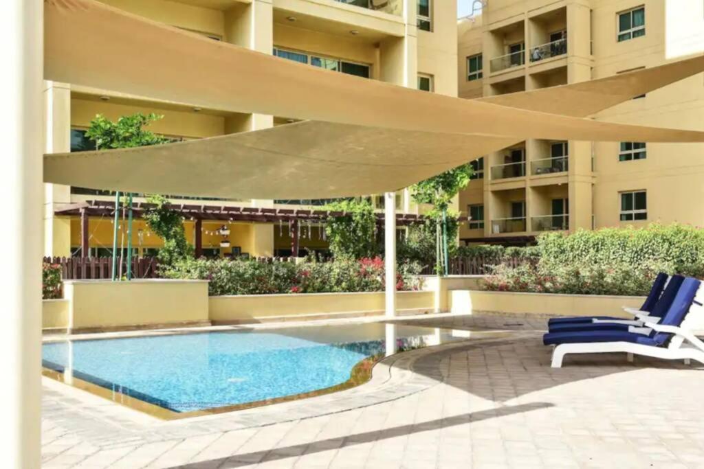 Luxurious 1 Bedroom In The Sought Area Of Apartament *