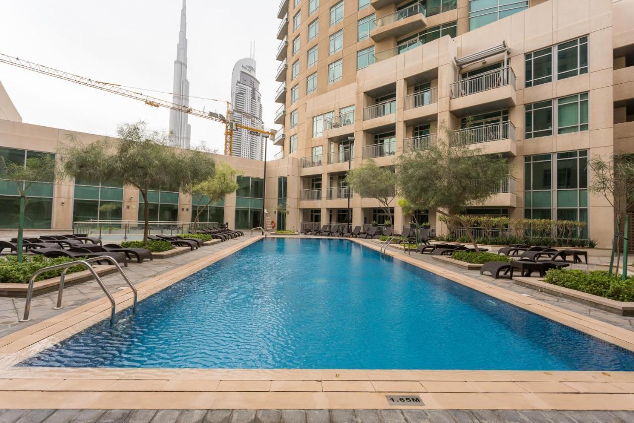Luxury 1br In Downtown! Full Burj Views - Burj Views 26 Apartamento Dubái