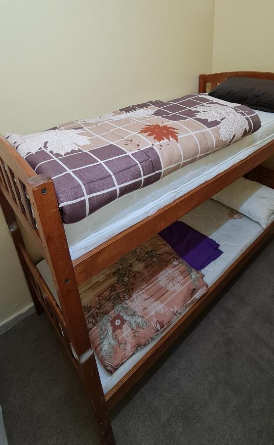 Hostel, Bedspace And Backpackers *