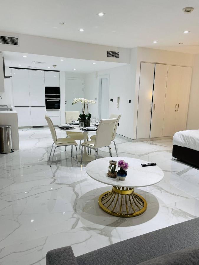 Apartamento Luxury Casa Premium - With Full Kitchen, Balcony At Jbr Dubái