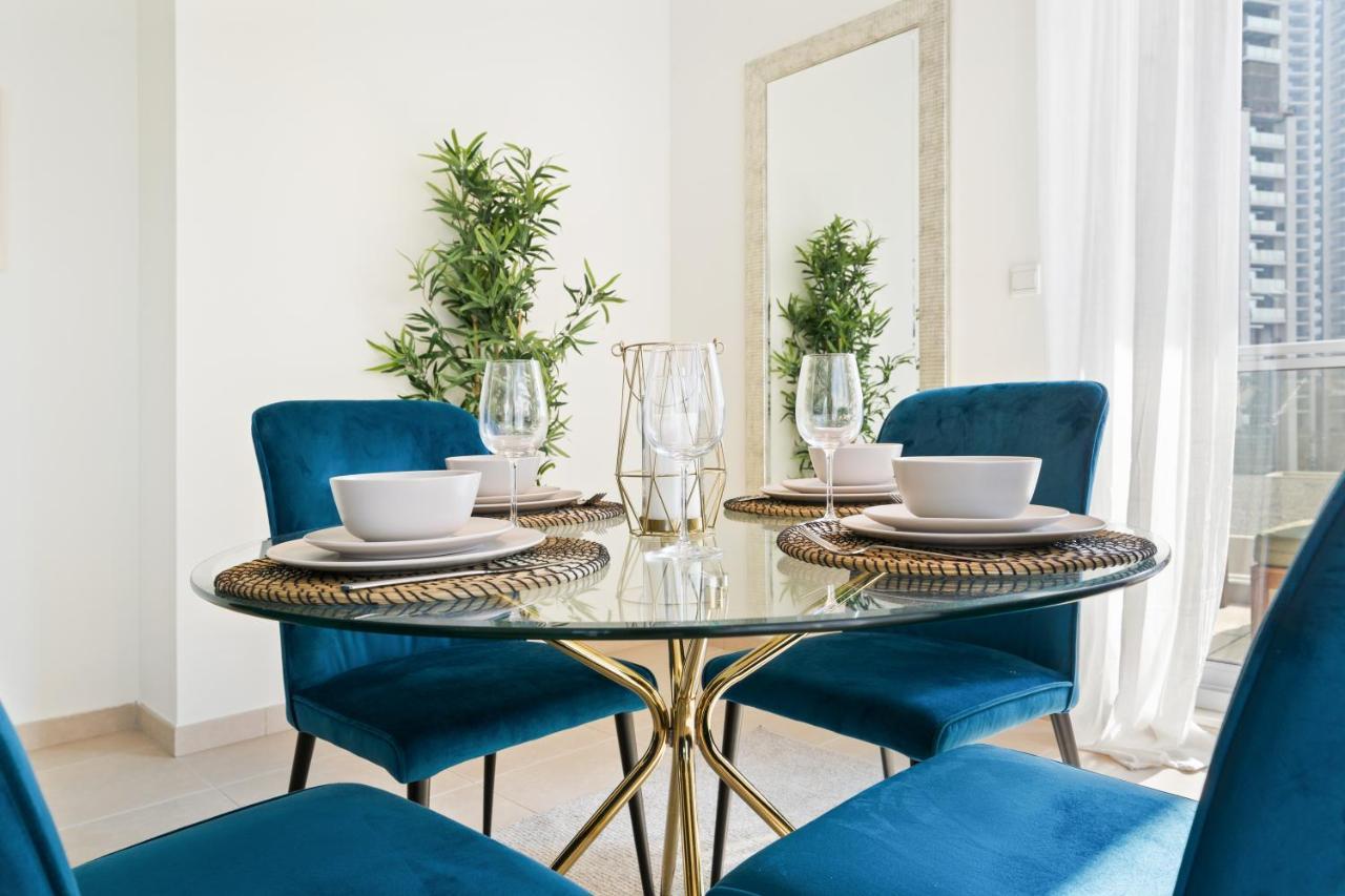 Stylish With Partial Burj Khalifa View Apartamento Dubai
