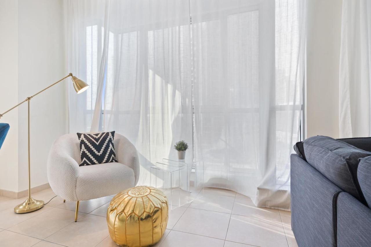 Apartamento Stylish With Partial Burj Khalifa View Dubai