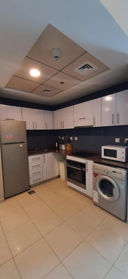 Studio - Bay Central Tower *