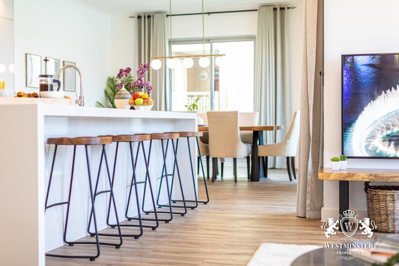 Westminster Burj Residences Appartement *