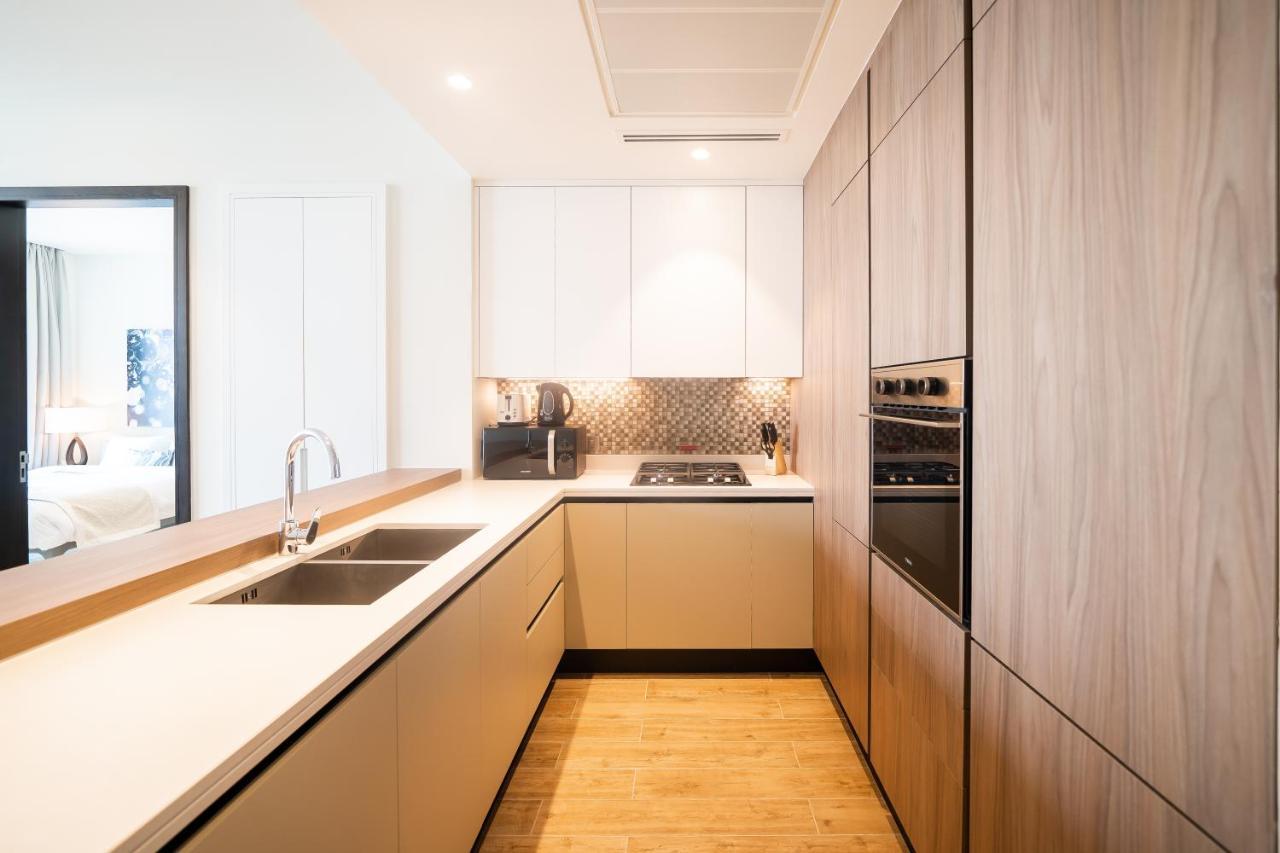 Luton - Marina View & Luxury 1br - Jumeirah Living Marina Gate Tower 3 - 54ab49ab36ab Apartment Dubai
