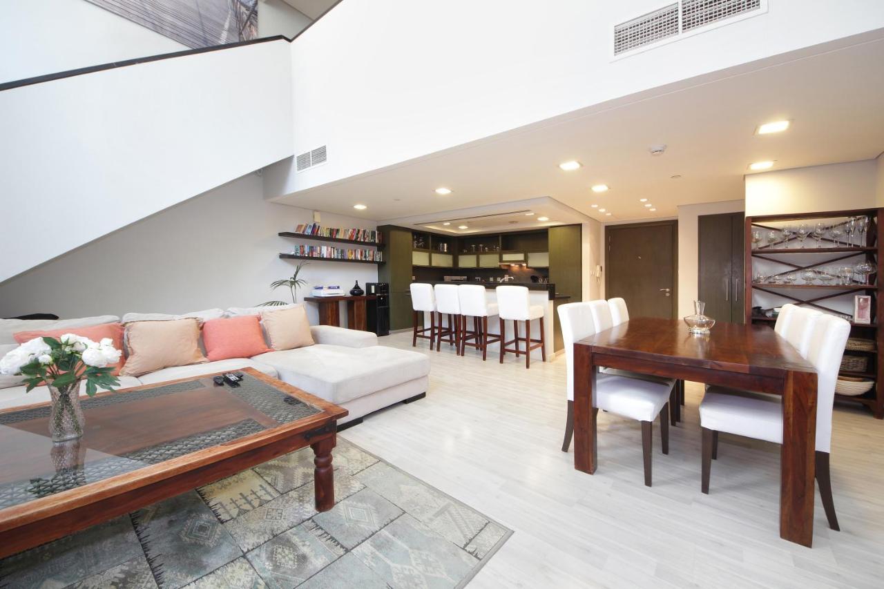 New Arabian Loft Downtown Apartment