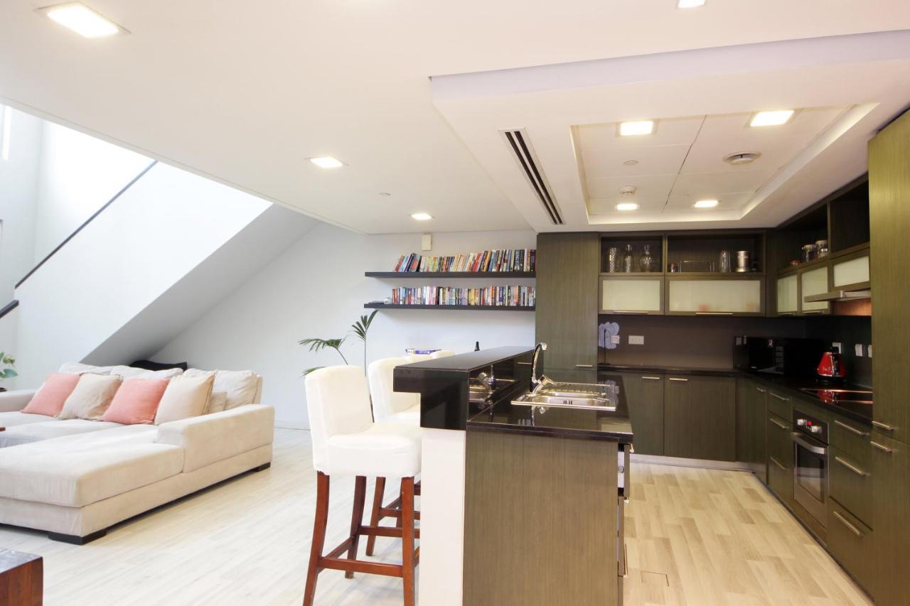 New Arabian Loft Downtown Apartment Dubai