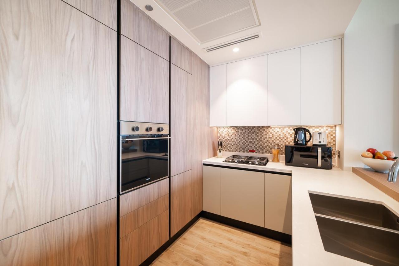 Luton - Marina View & Luxury 1br - Jumeirah Living Marina Gate Tower 3 - 54ab49ab36ab Dubai