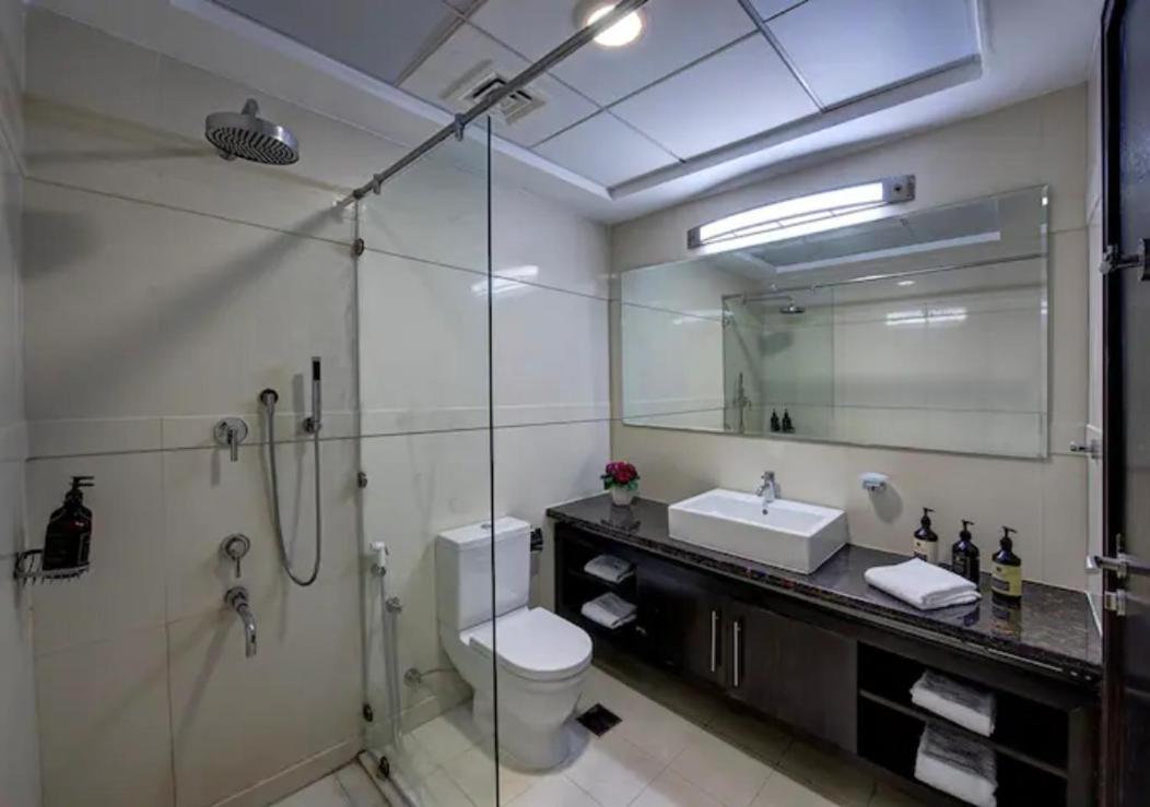 Bnbmehomes - Designer 3b - Sea Views - Marina * Dubai