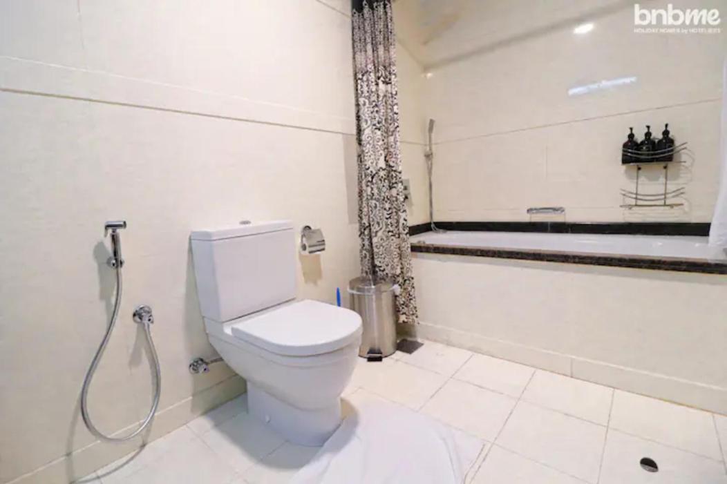 Bnbmehomes - Designer 3b - Sea Views - Marina Dubai