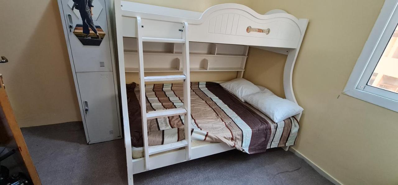 Hostel Hostel, Bedspace And Backpackers *